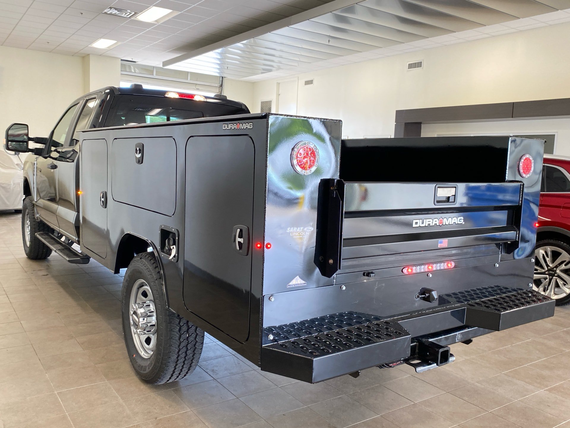 New 2026 Ford F350 XL w/ XL Chrome Package AWD/4WD image 9