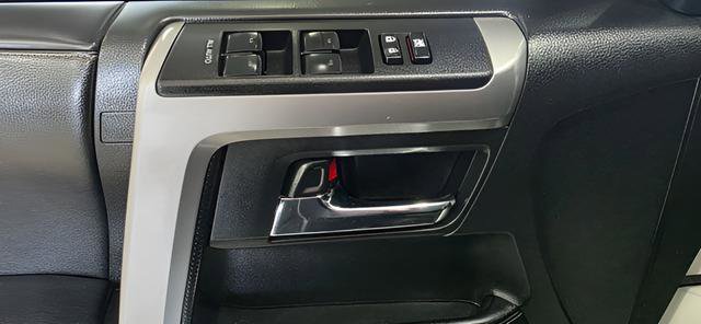 Used 2022 Toyota 4Runner TRD Sport AWD/4WD image 12