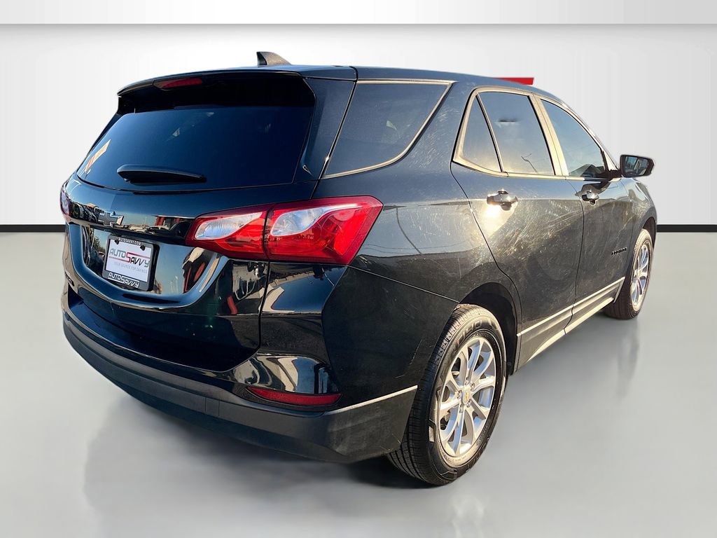 Used 2021 Chevrolet Equinox LS w/ LPO, Blackout Package image 7