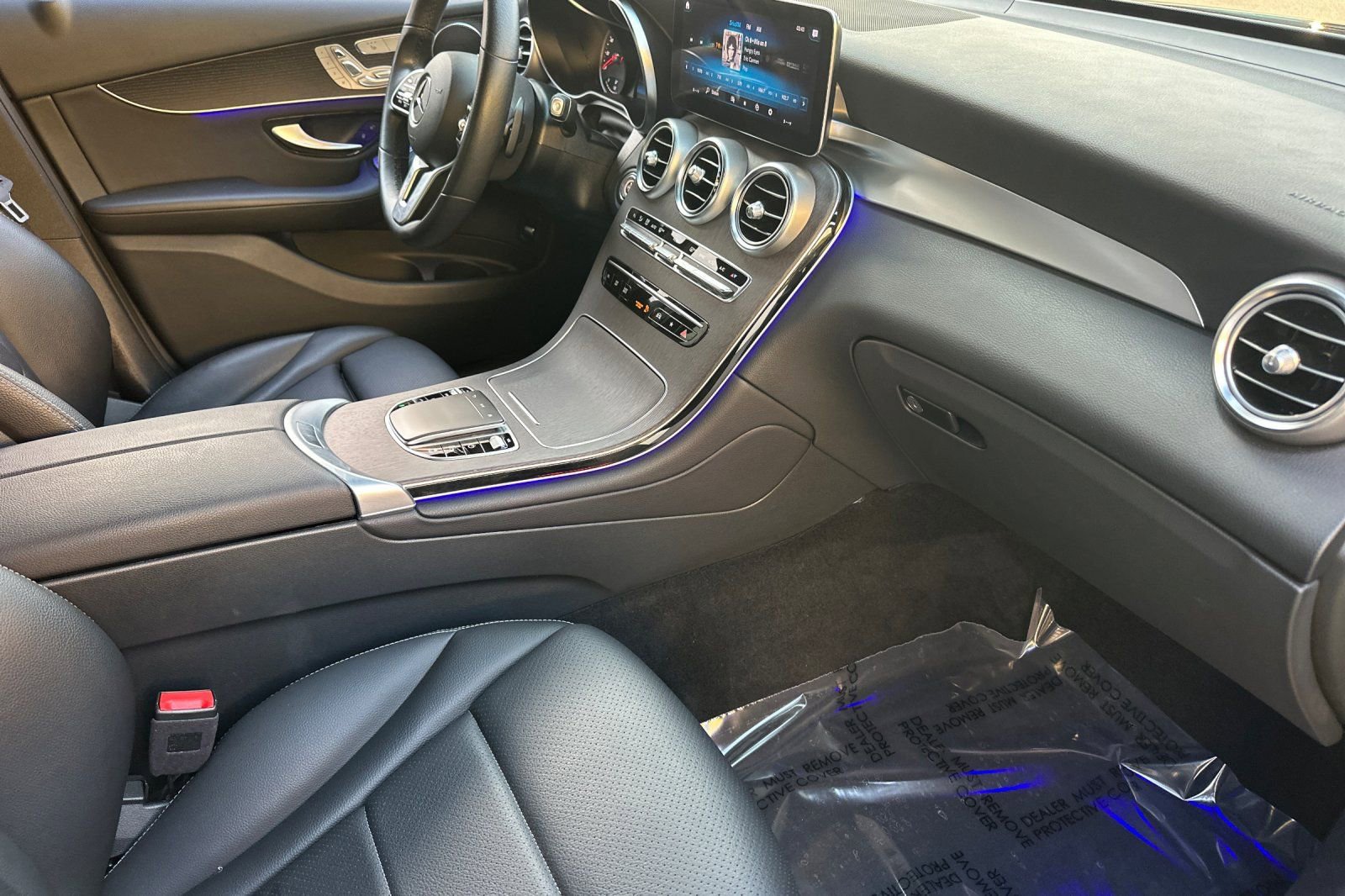 Certified 2022 Mercedes-Benz GLC 300 image 15