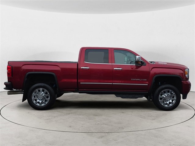 Used 2019 GMC Sierra 2500 Denali w/ Duramax Plus Package image 6