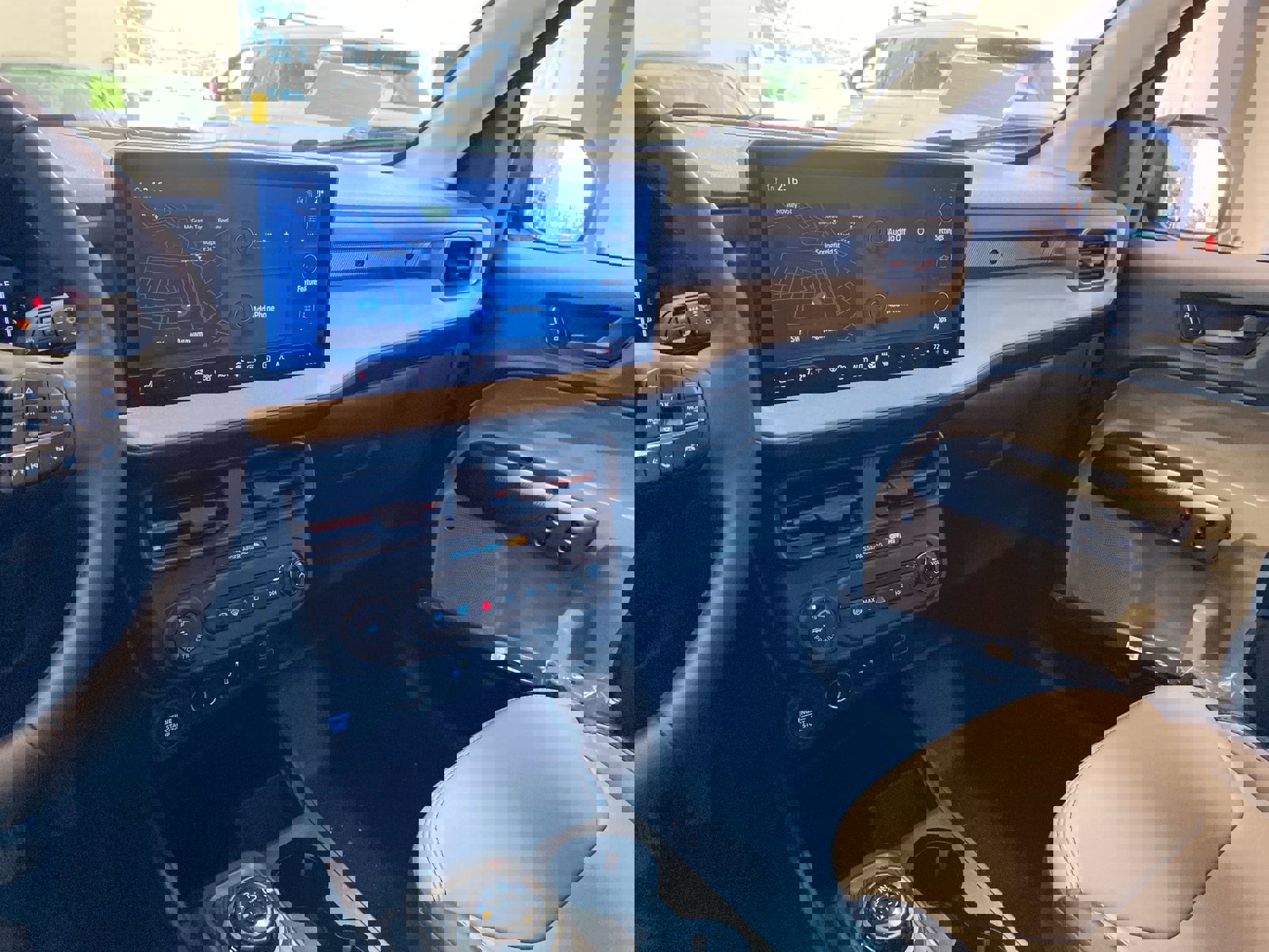 New 2026 Ford Maverick Lariat w/ 4K Tow Package image 19