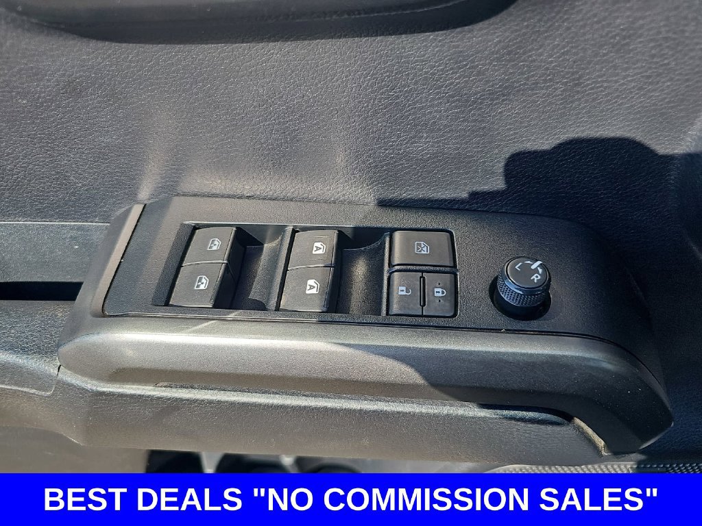 Used 2019 Toyota Tacoma TRD Off-Road AWD/4WD image 27
