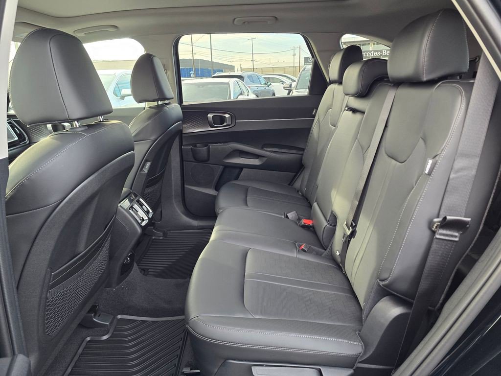 New 2026 Kia Sorento S w/ S Panoramic Sunroof Package AWD/4WD image 16