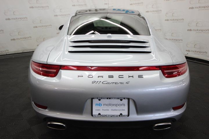 Used 2014 Porsche 911 Carrera 4 w/ Sport Chrono Package image 7