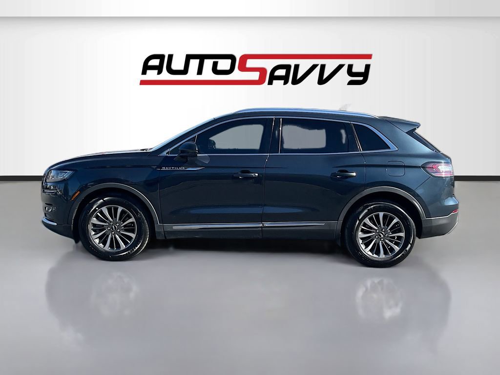 Used 2021 Lincoln Nautilus Reserve AWD/4WD image 4