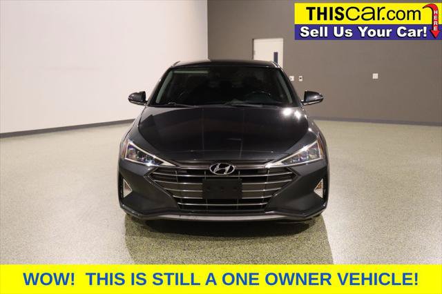 Used 2020 Hyundai Elantra Limited w/ Cargo Package (C1) FWD image 3