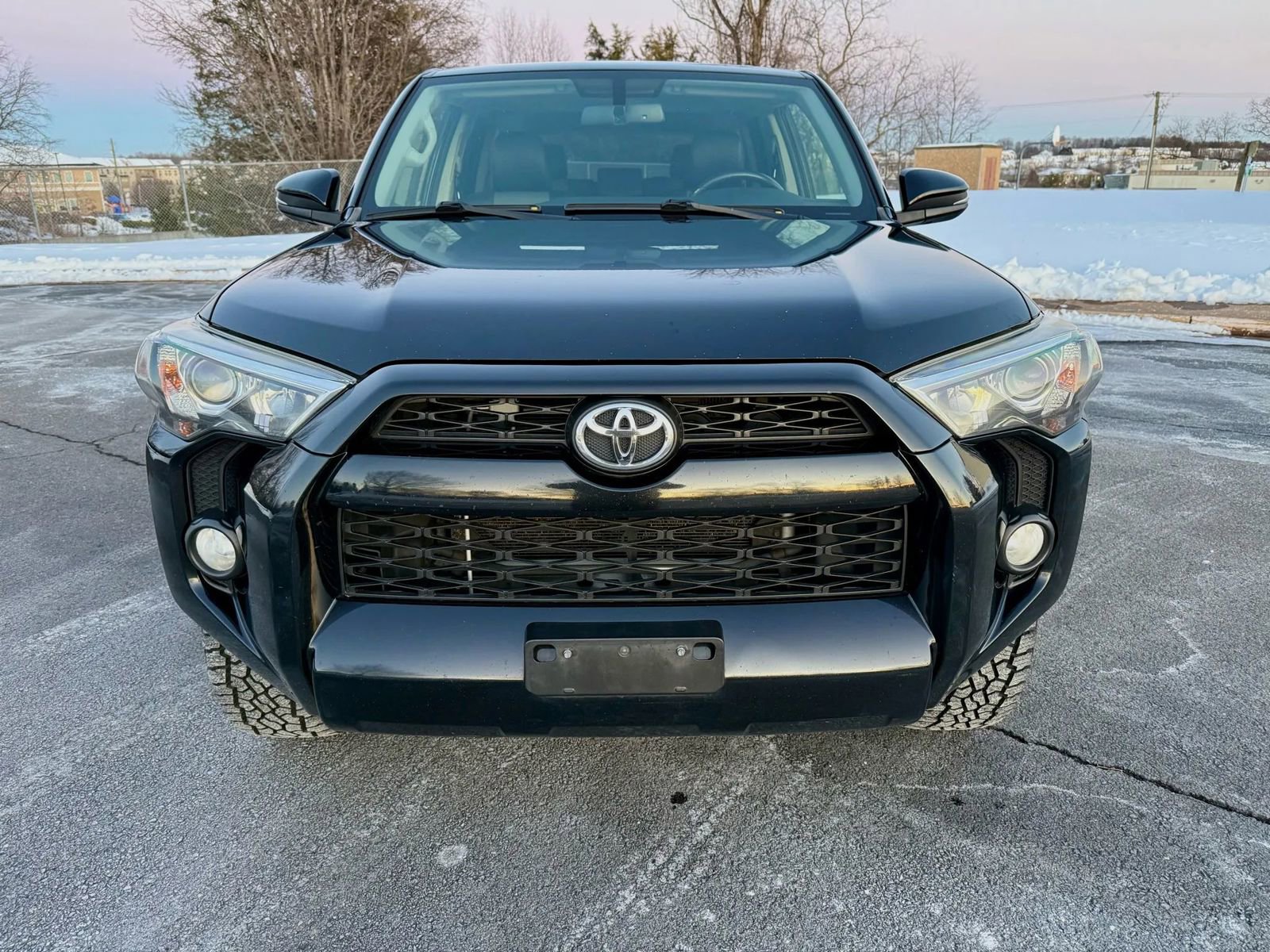 Used 2017 Toyota 4Runner Limited image 2