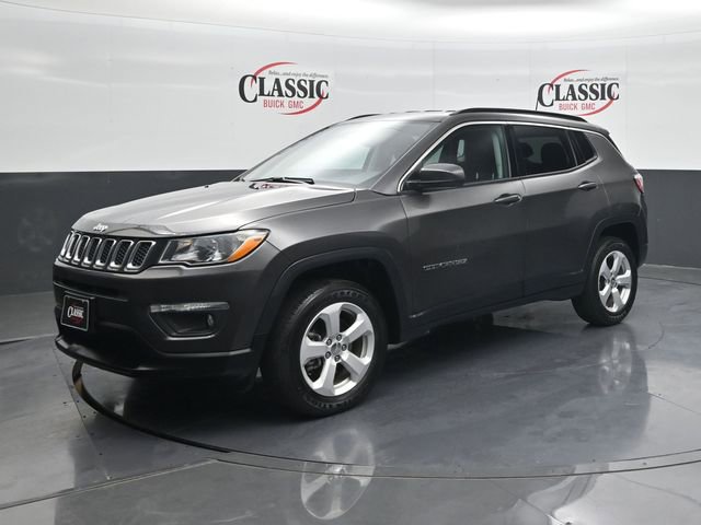 Used 2020 Jeep Compass Latitude w/ Cold Weather Group image 3