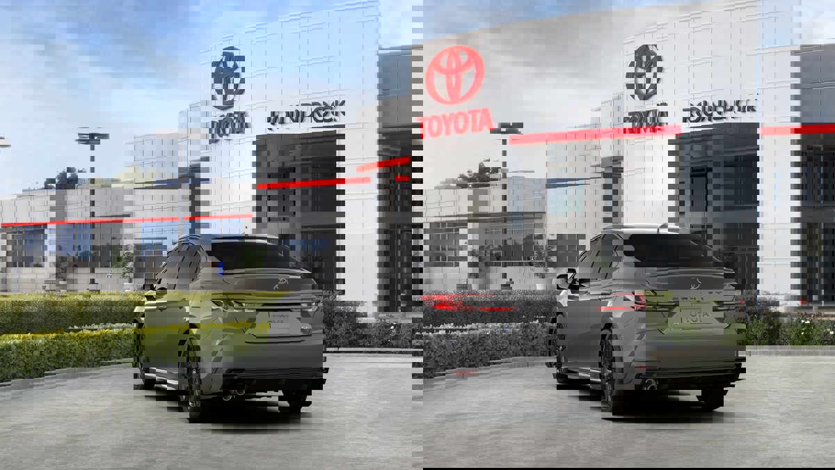 New 2026 Toyota Camry SE image 7