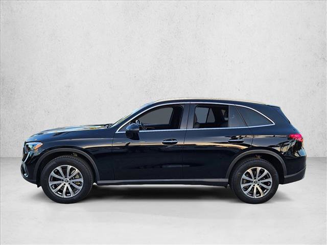 Used 2025 Mercedes-Benz GLC 300 image 9