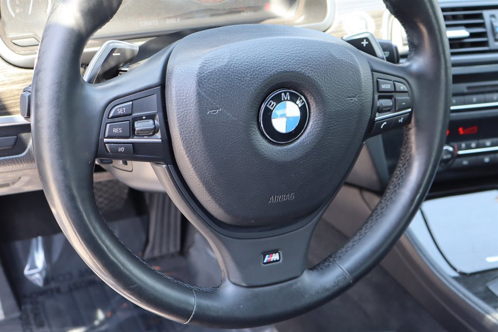 Used 2013 BMW 550i Sedan RWD image 32