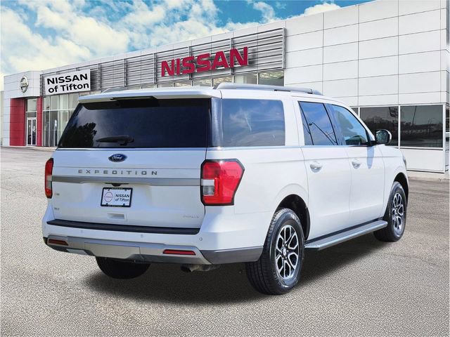 Used 2023 Ford Expedition Max XLT image 4