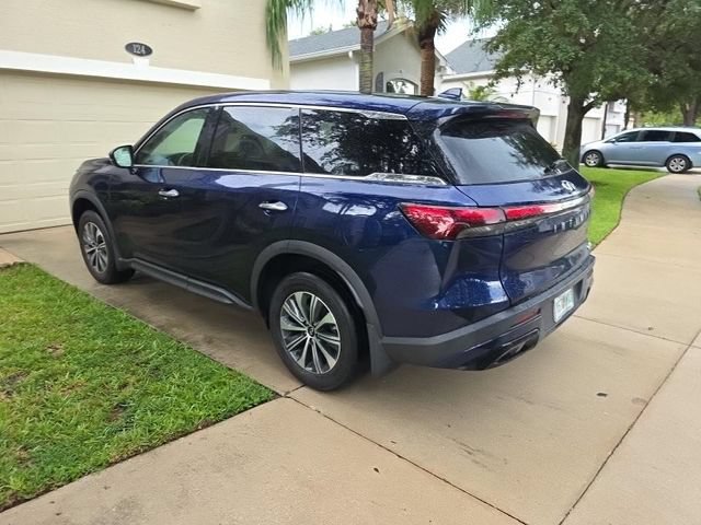 Used 2023 INFINITI QX60 Pure FWD image 7