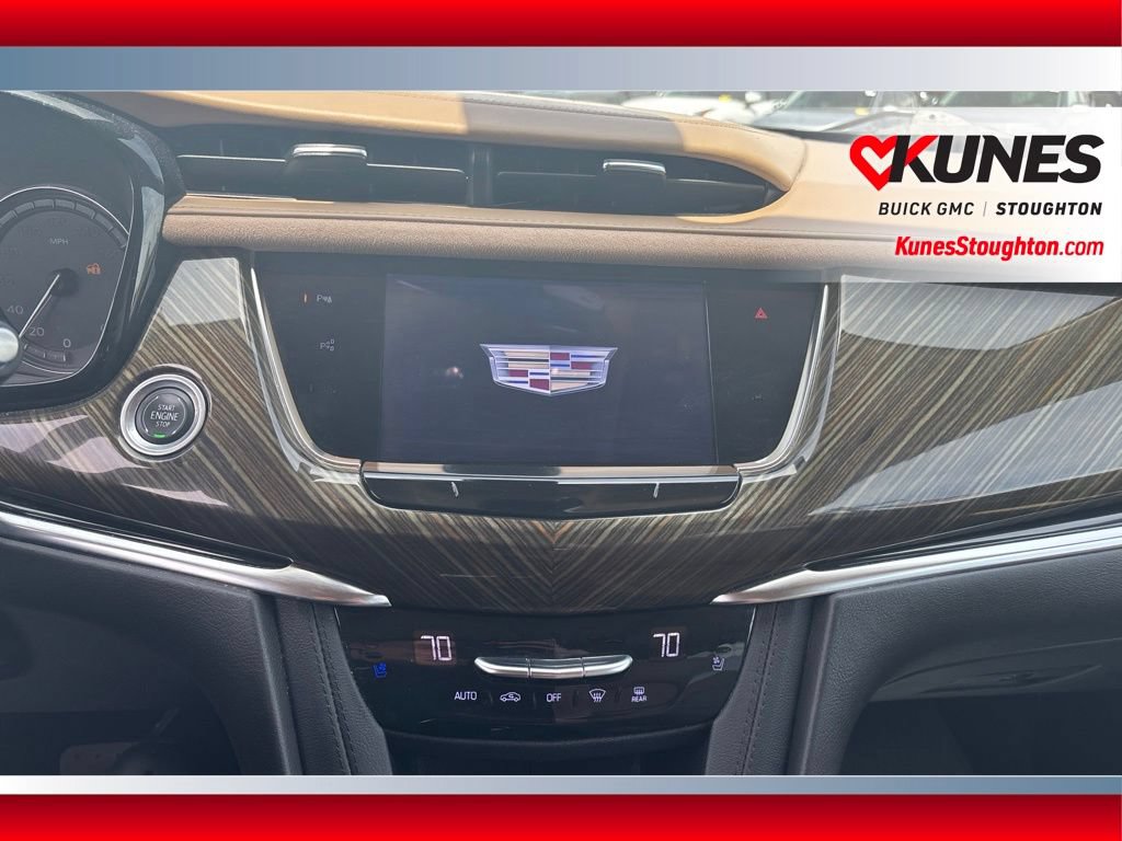 Used 2022 Cadillac XT6 Premium Luxury w/ Platinum Package AWD/4WD image 16