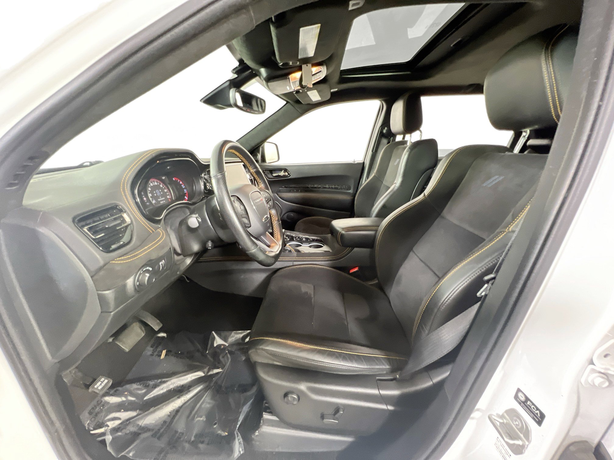 Used 2023 Dodge Durango R/T w/ Hemi Orange Plus Package image 20