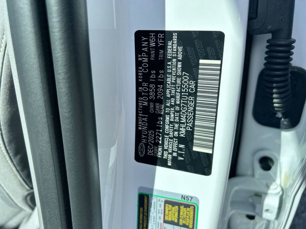 New 2026 Hyundai Elantra Sport FWD image 35