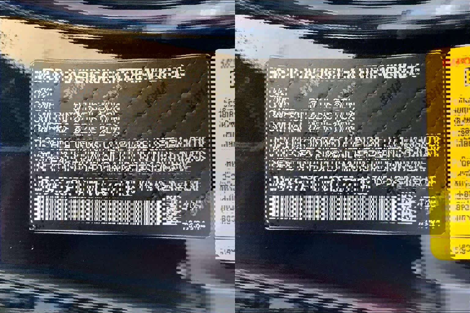 Used 2021 BMW M440i Convertible w/ Shadowloine Package image 28