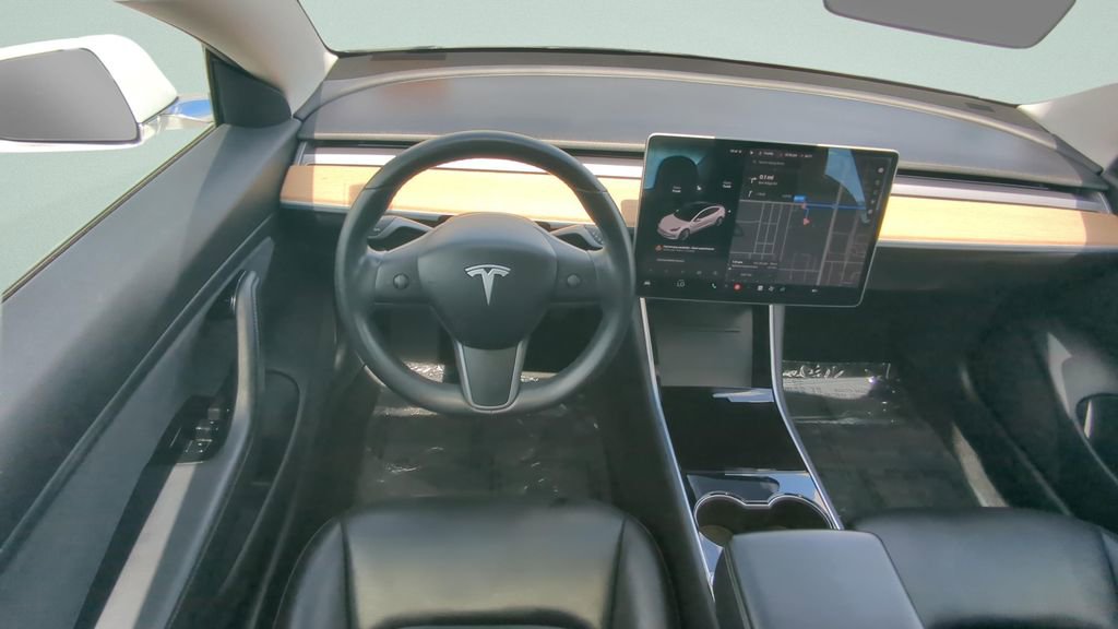 Used 2018 Tesla Model 3 Long Range image 19