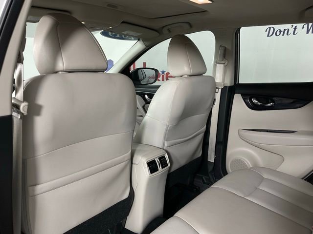 Used 2019 Nissan Rogue Sport SL w/ Premium Package image 15