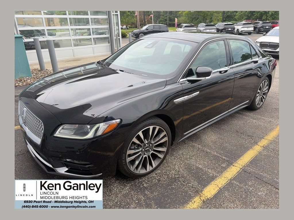 Used 2019 Lincoln Continental Select w/ Continental Climate Package AWD/4WD image 1