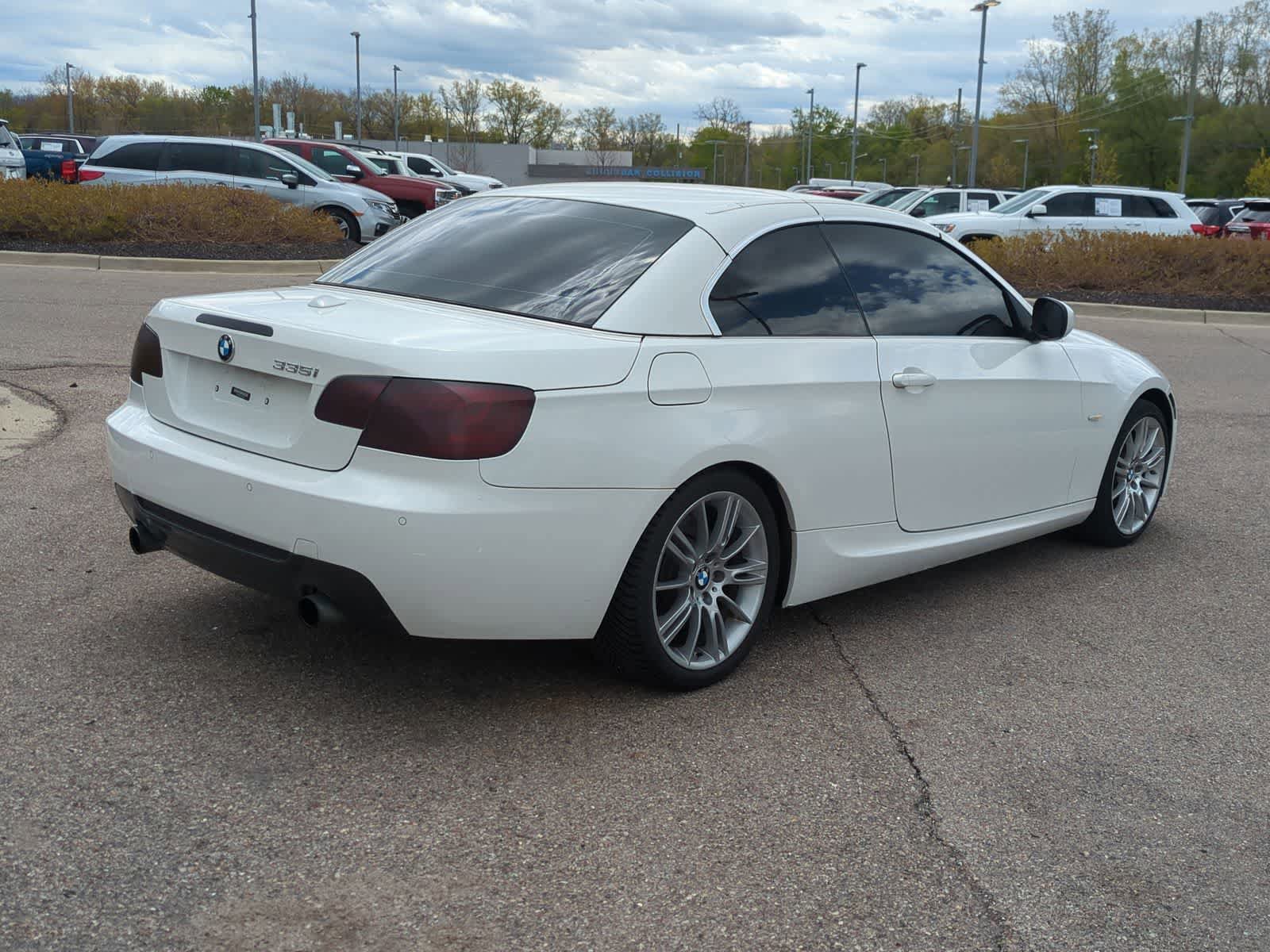 Used 2012 BMW 335i Convertible RWD image 8