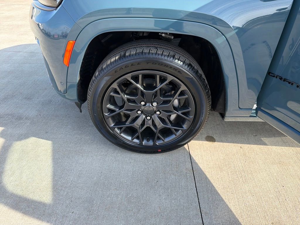 New 2026 Jeep Grand Cherokee L Summit image 29