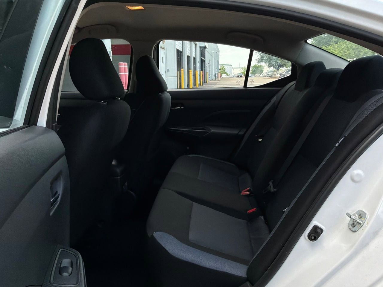 Used 2025 Nissan Versa SV FWD image 11