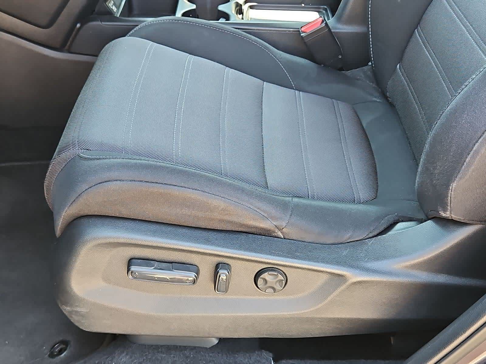 Used 2020 Honda CR-V EX image 16