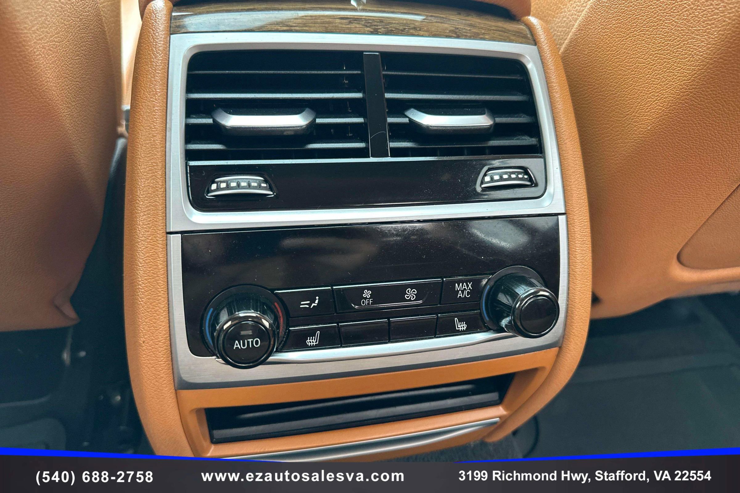 Used 2018 BMW 740i xDrive image 22