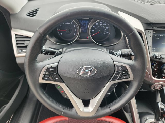 Used 2012 Hyundai Veloster w/ Tech Pkg FWD image 13
