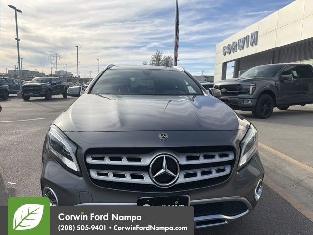 Used 2018 Mercedes-Benz GLA 250 4MATIC image 2