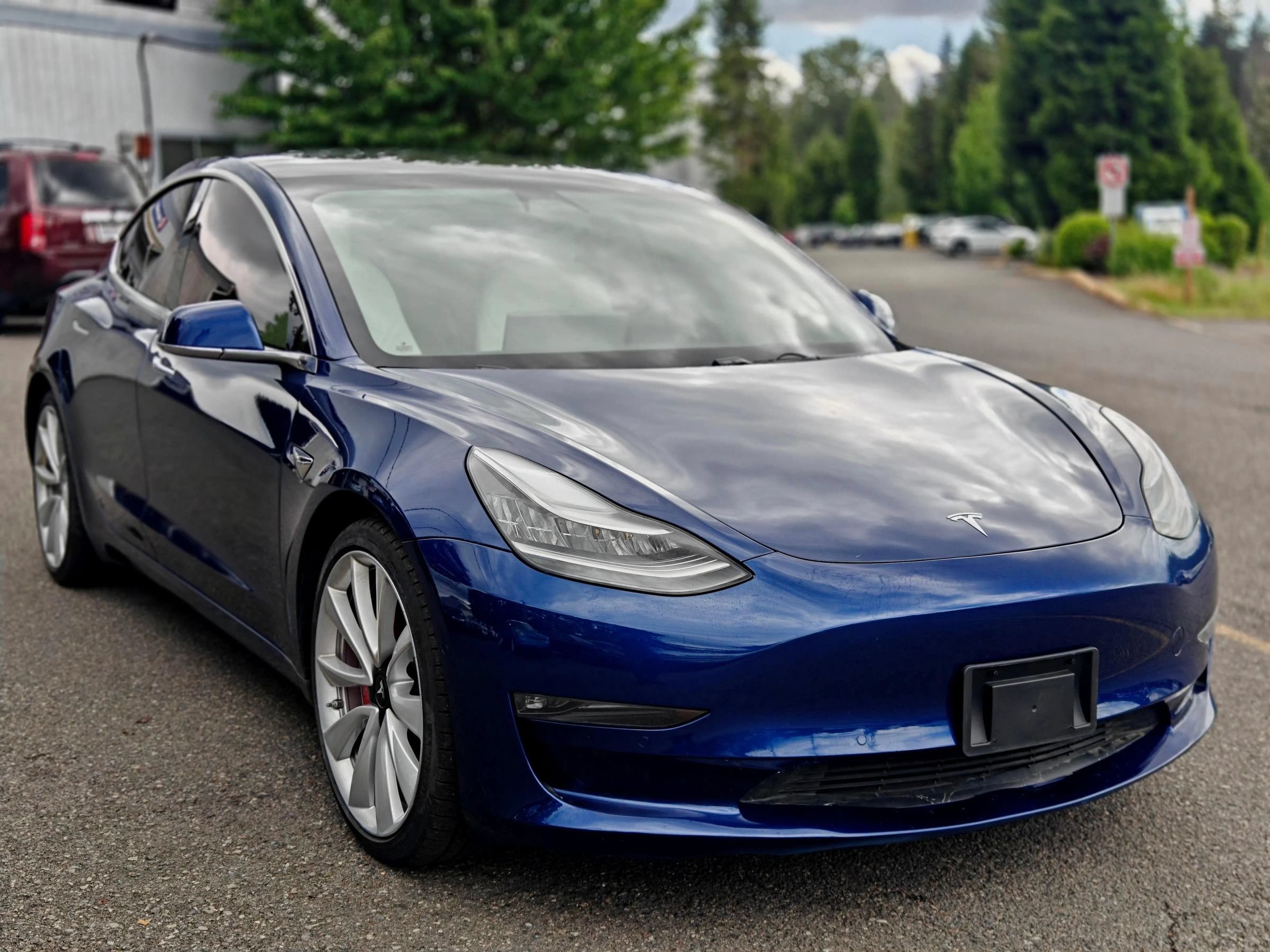 Used 2019 Tesla Model 3 Performance AWD/4WD image 1