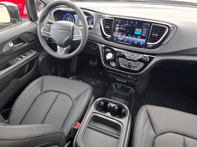 New 2027 Chrysler Pacifica LX FWD image 27