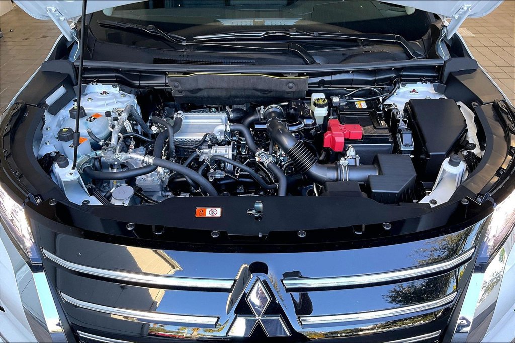 New 2026 Mitsubishi Outlander SE AWD/4WD image 11