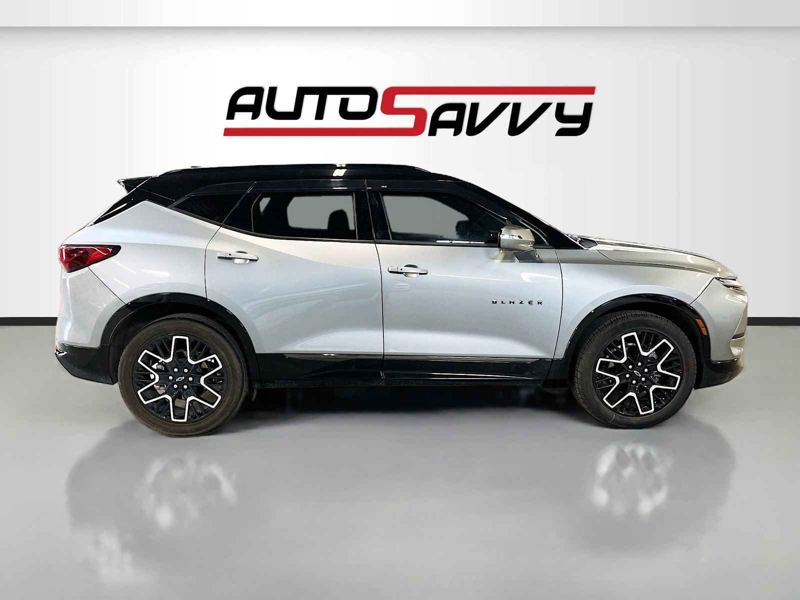 Used 2024 Chevrolet Blazer RS w/ Driver Confidence II Package image 8