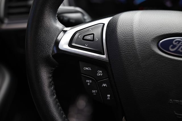 Used 2024 Ford Edge SEL AWD/4WD image 32