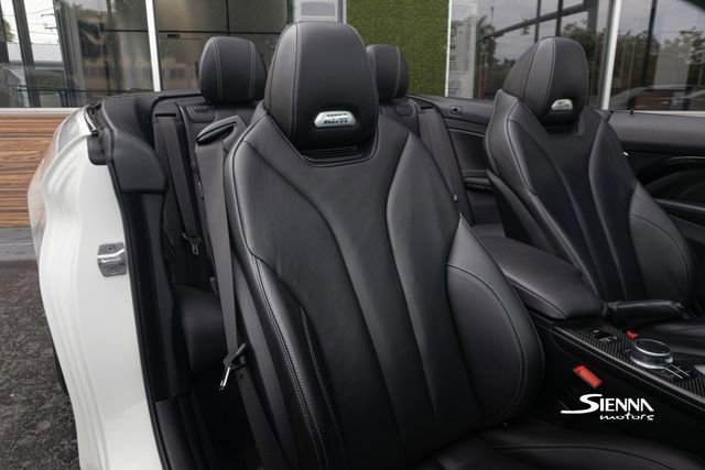 Used 2017 BMW M4 Convertible image 34