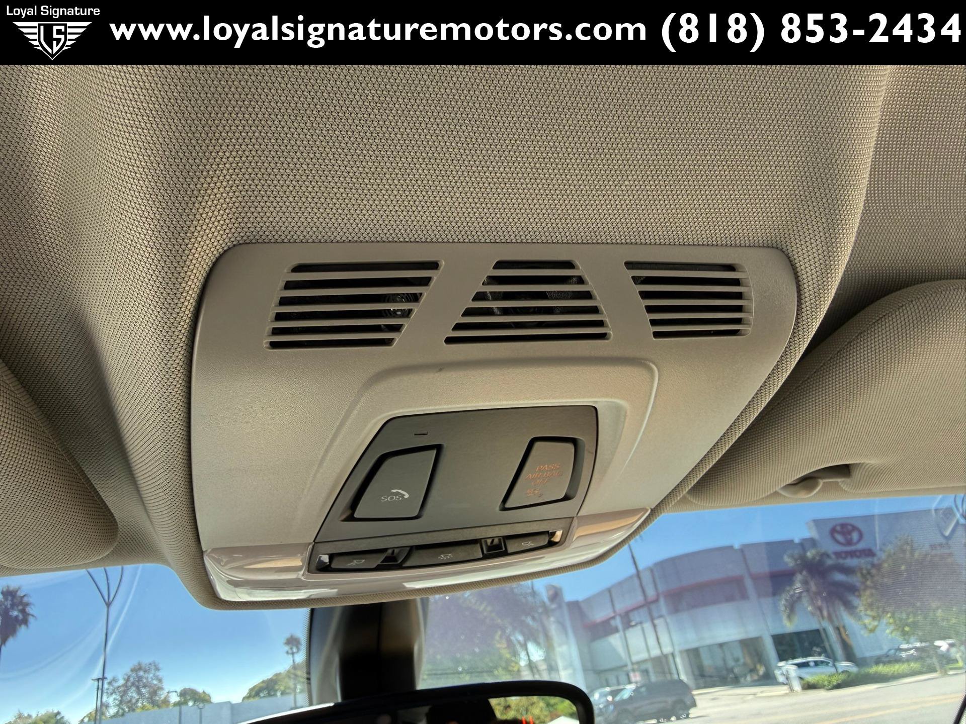 Used 2016 BMW i3 w/ Range Extender RWD image 29