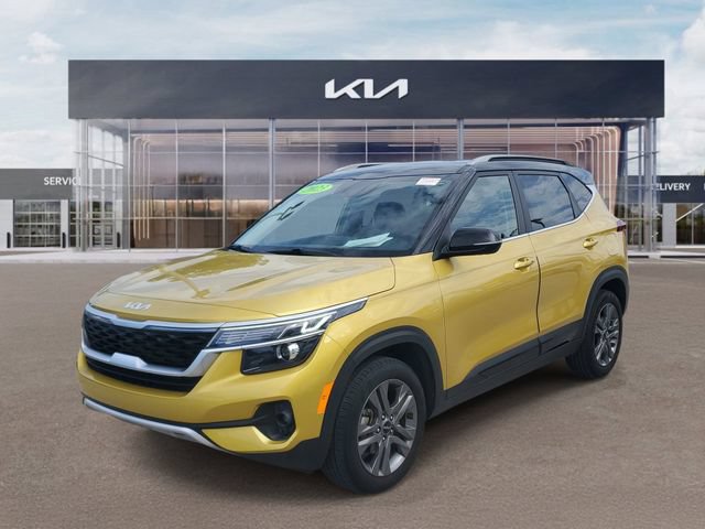 Certified 2023 Kia Seltos S FWD image 3
