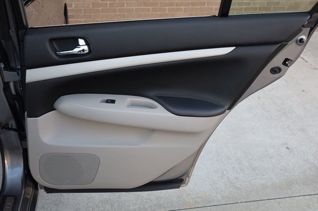 Used 2008 INFINITI G35 x Sedan w/ Premium Pkg image 18