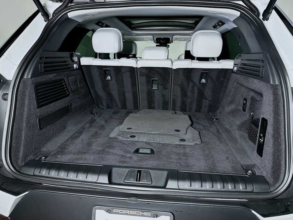 Used 2023 Land Rover Range Rover Sport SE image 29