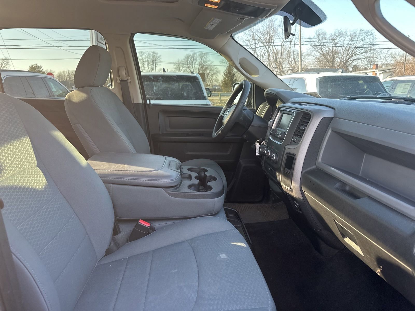 Used 2017 RAM 1500 Express image 22