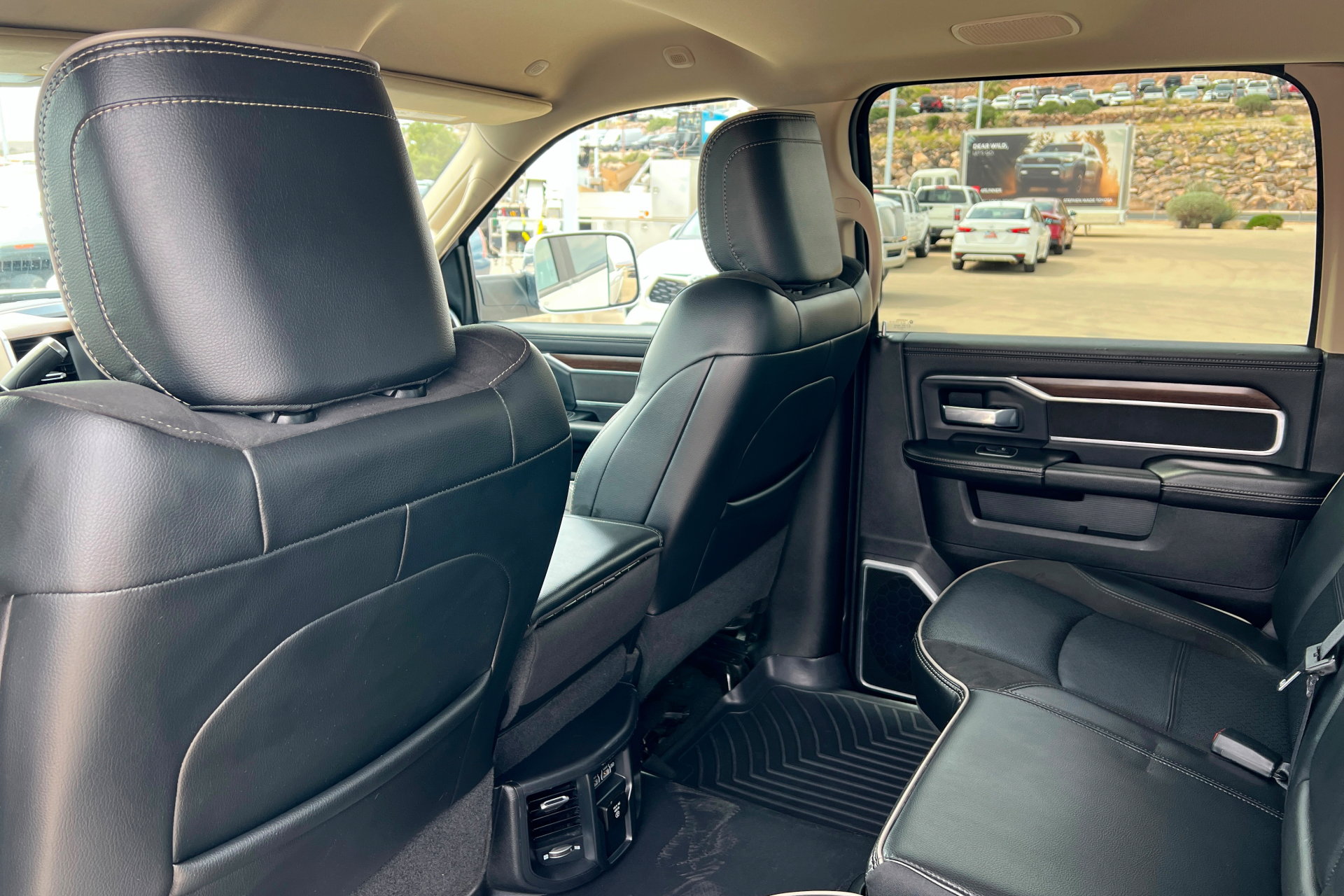 Used 2022 RAM 2500 Laramie image 19