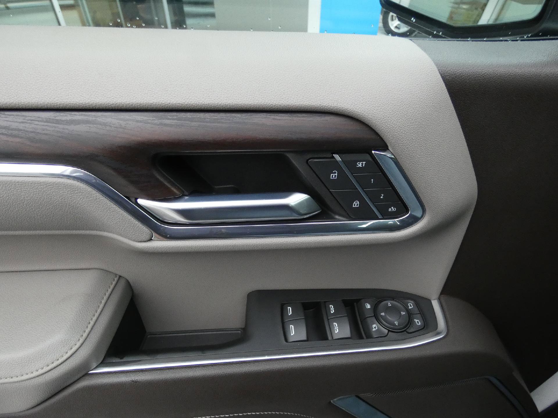 Used 2022 GMC Sierra 1500 SLT image 19