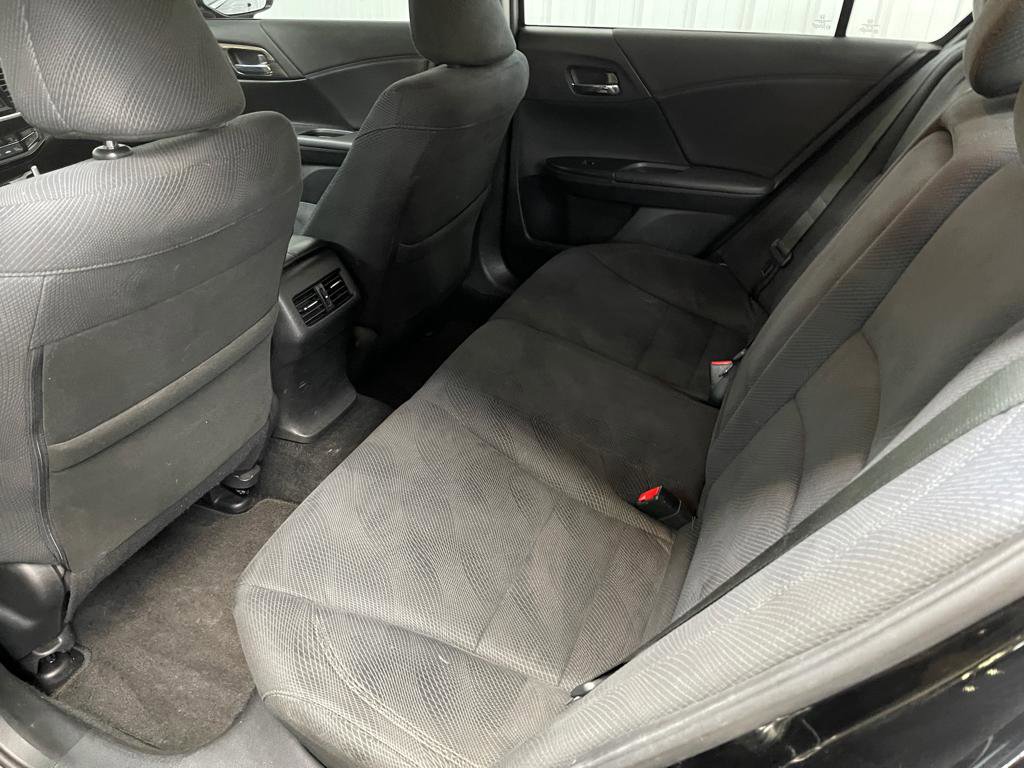 Used 2016 Honda Accord EX image 30
