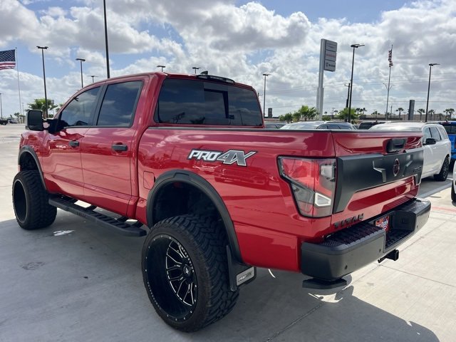 Used 2023 Nissan Titan PRO-4X w/ Pro-4x Convenience Package image 4