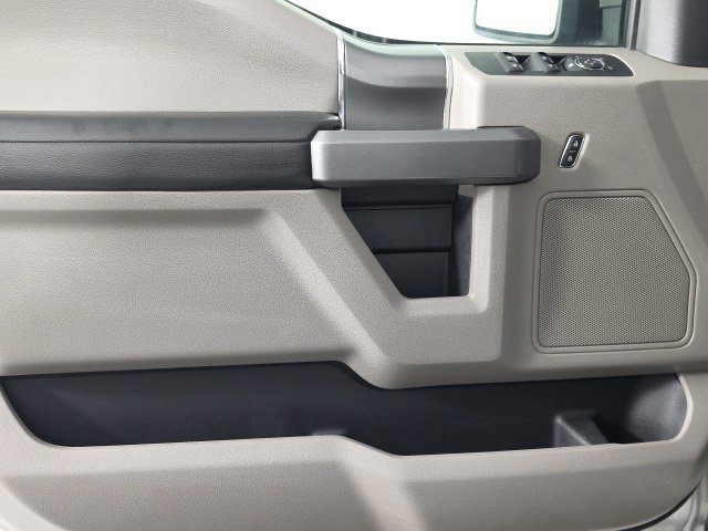 Used 2018 Ford F150 XLT w/ Equipment Group 302A Luxury AWD/4WD image 21
