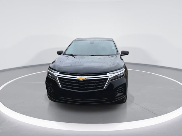 Used 2023 Chevrolet Equinox LS FWD image 3