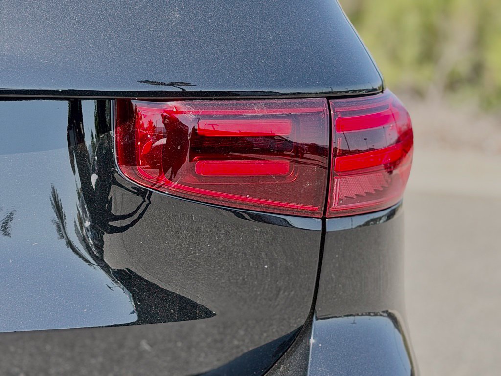 New 2026 Mercedes-Benz GLB 250 image 12